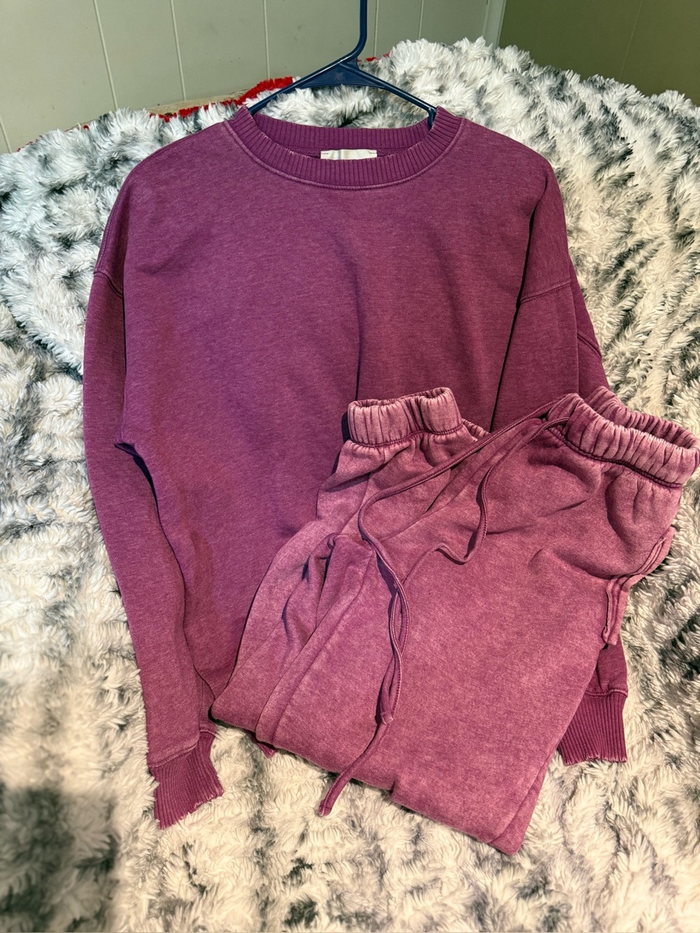 Zenana Outfitters- Women’s Sweatsuit - Size S- Plumb/Purple- pockets